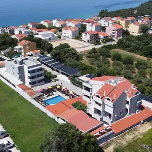 Aparthotel Plat, Kozino